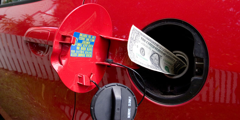 helpful ways to save money on gas